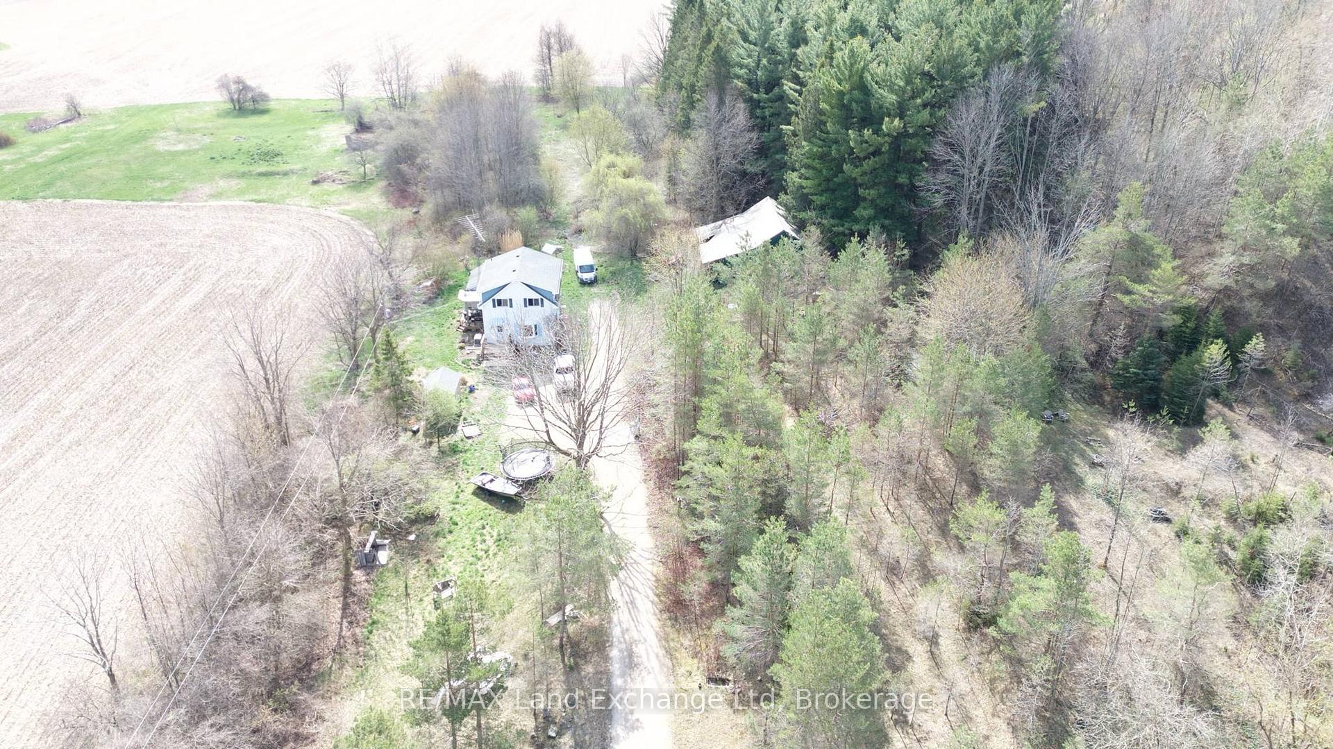 Photo 25 of 86194 Beecroft Line, North Huron, East Wawanosh — HOMEH