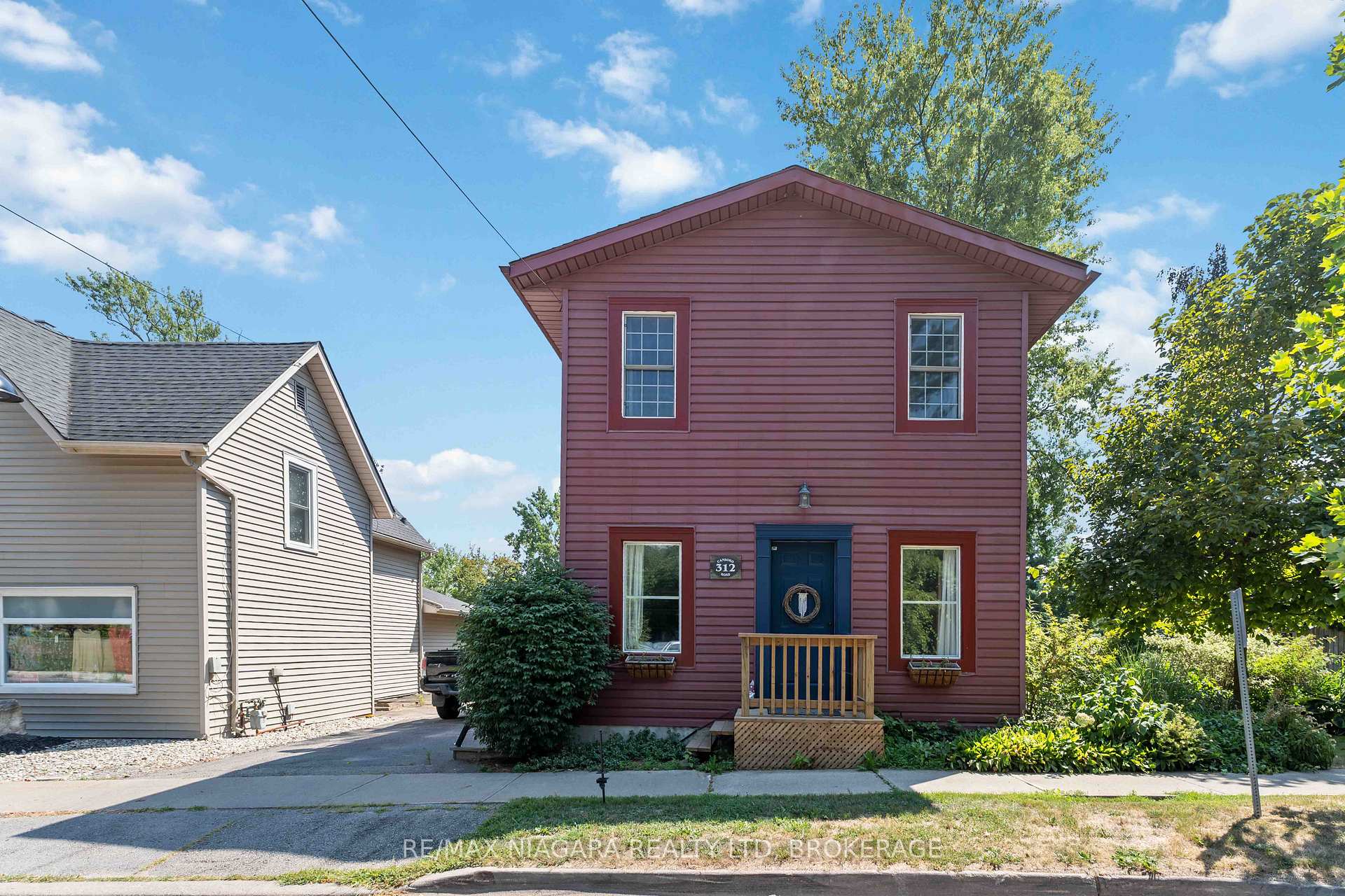 Photo 1 of 312 Canboro Road, Pelham, Fenwick — HOMEH