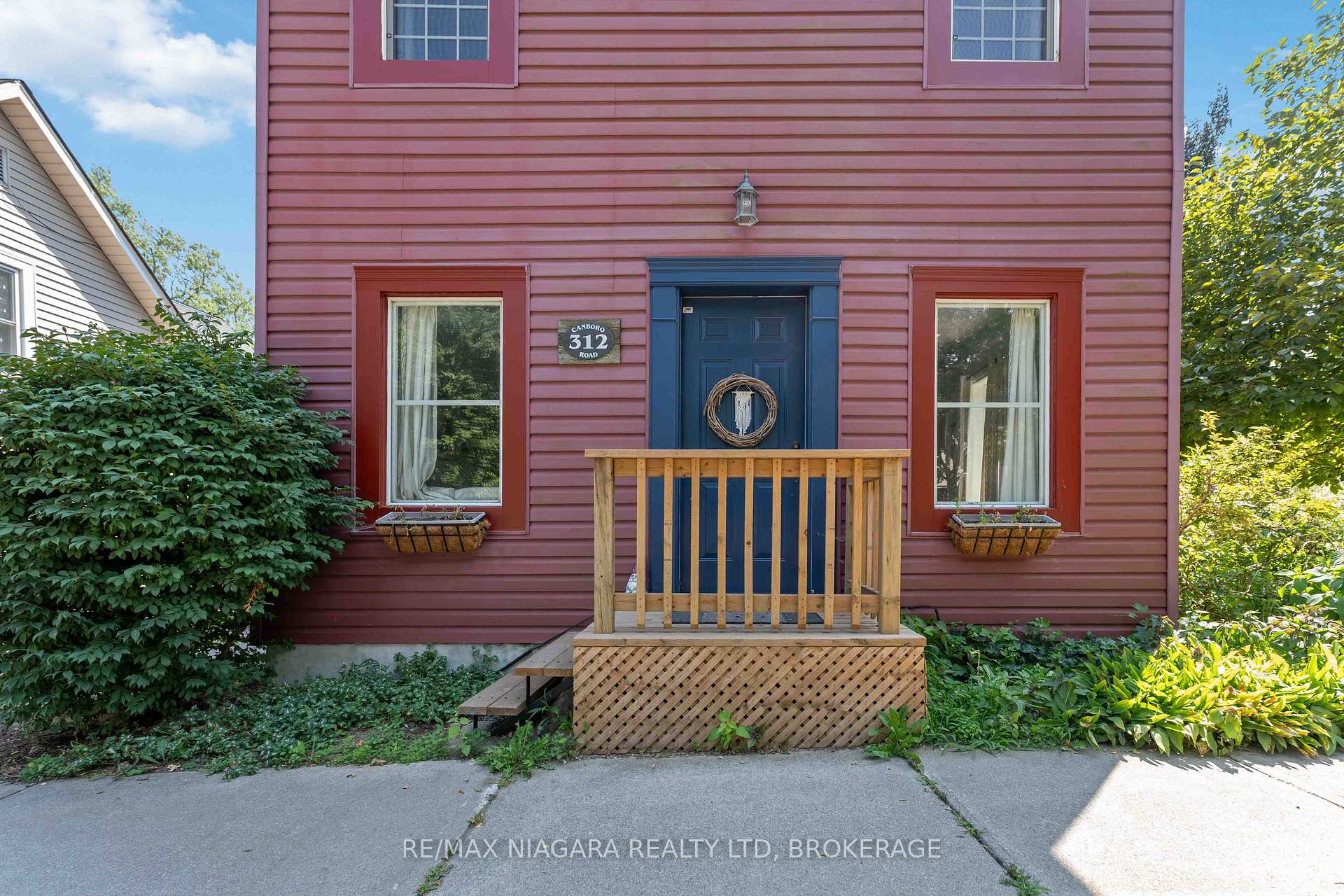 Photo 2 of 312 Canboro Road, Pelham, Fenwick — HOMEH