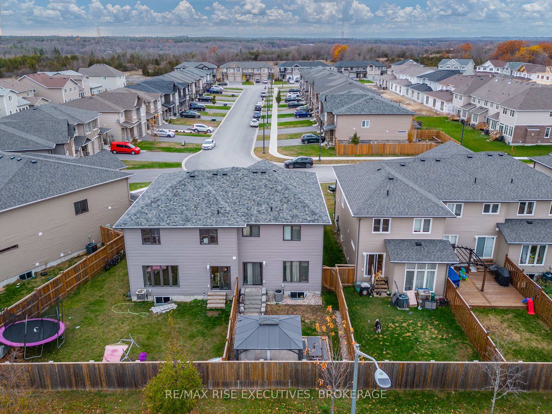 Photo 45 of 1415 Monarch Drive, Kingston, City Northwest — HOMEH