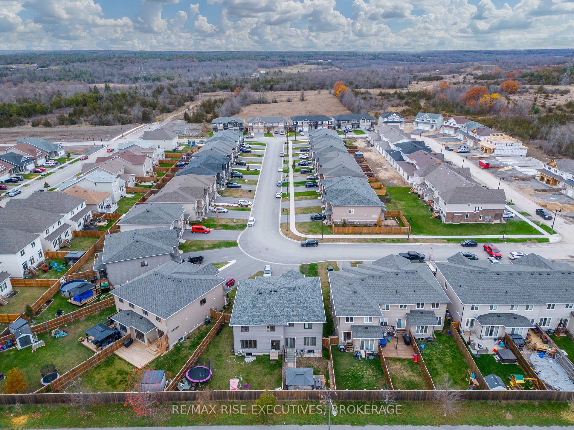 Photo 46 of 1415 Monarch Drive, Kingston, City Northwest — HOMEH