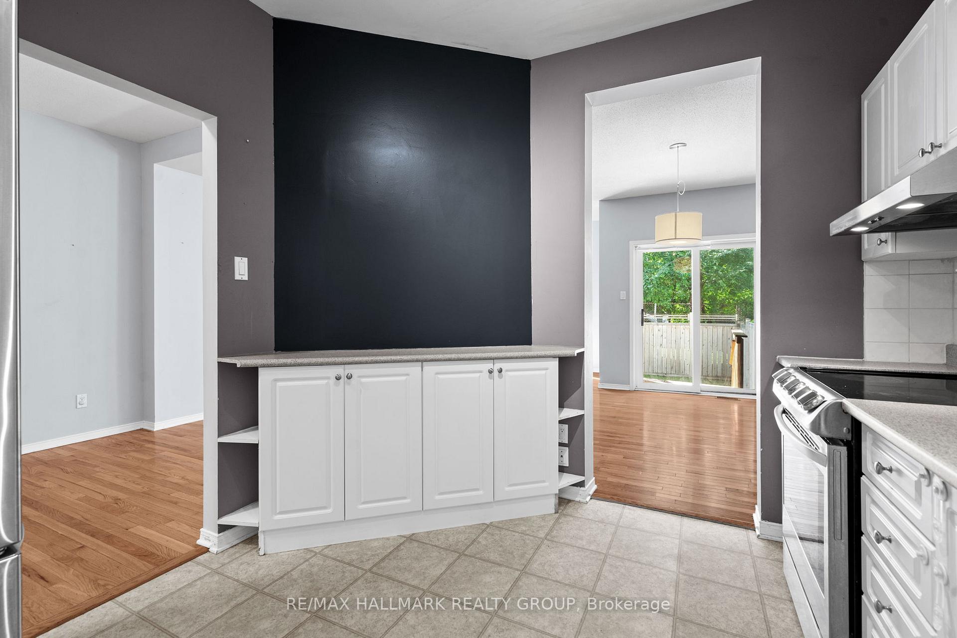 Photo 16 of 200 Glynn Avenue, Ottawa, Overbrook/Castle Heights — HOMEH
