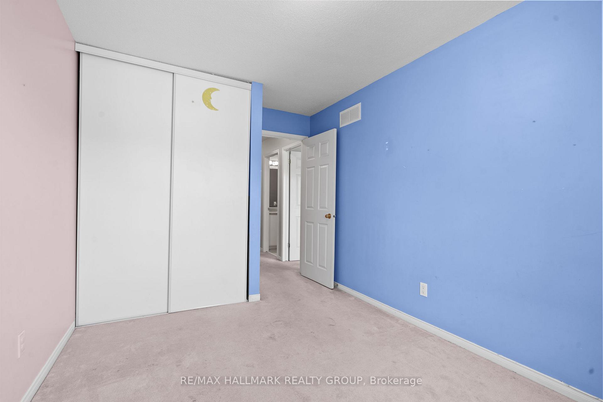 Photo 28 of 200 Glynn Avenue, Ottawa, Overbrook/Castle Heights — HOMEH