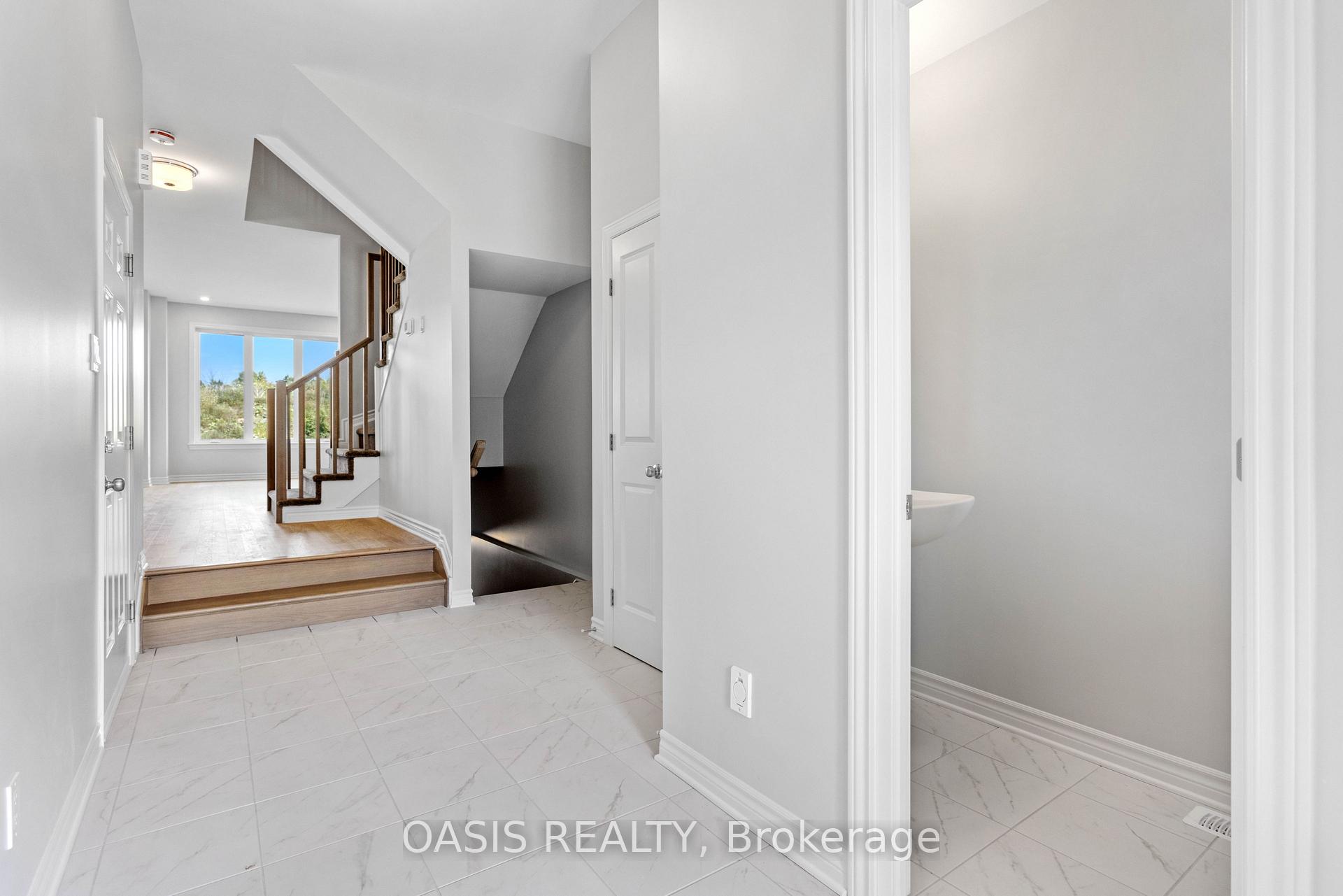 Photo 3 of 786 Antonio Farley Street, Ottawa, Camelot — HOMEH