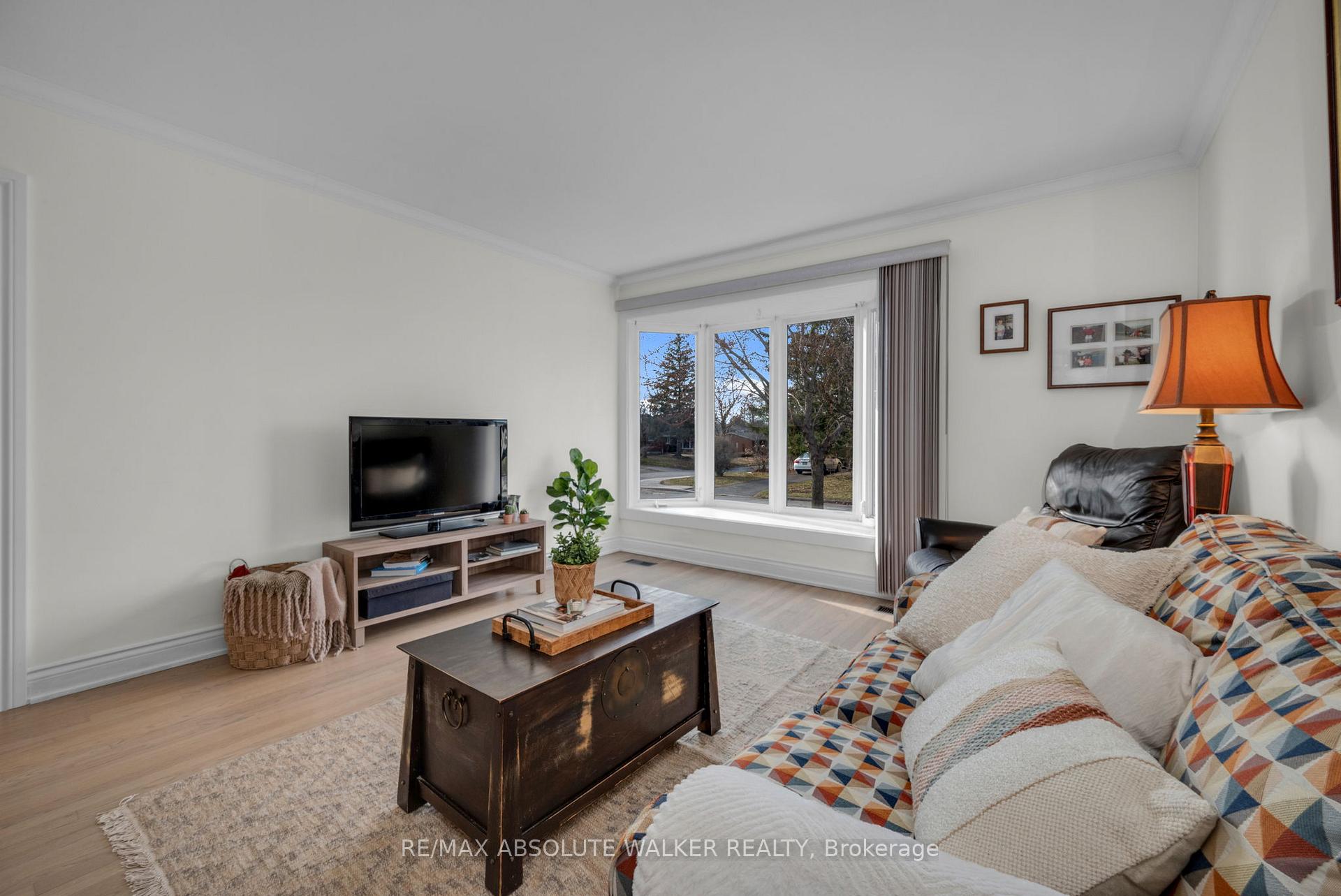 Photo 6 of 1194 Placid Street, Ottawa, Queensway Terrace South/Ridgeview — HOMEH