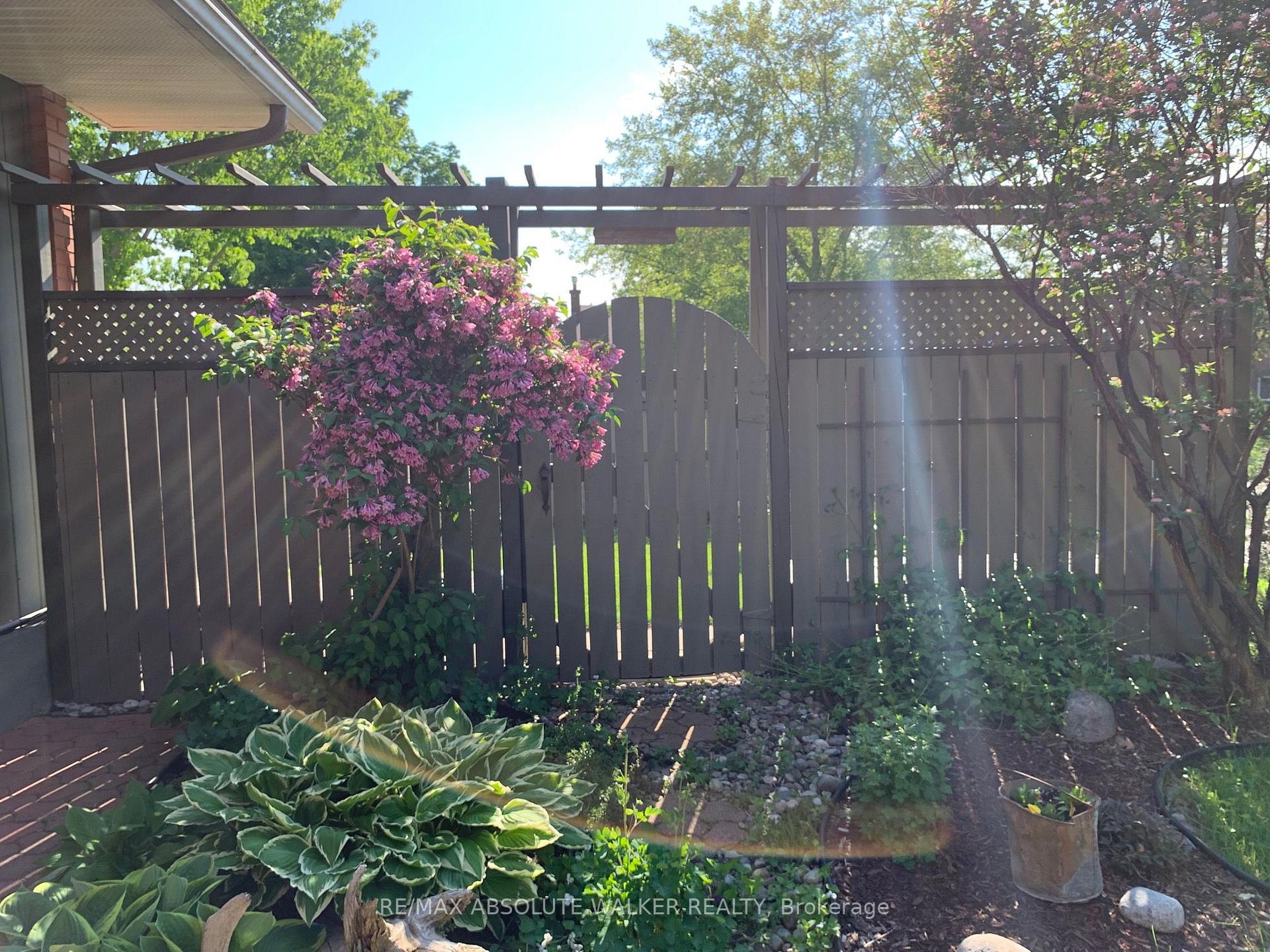Photo 48 of 1194 Placid Street, Ottawa, Queensway Terrace South/Ridgeview — HOMEH