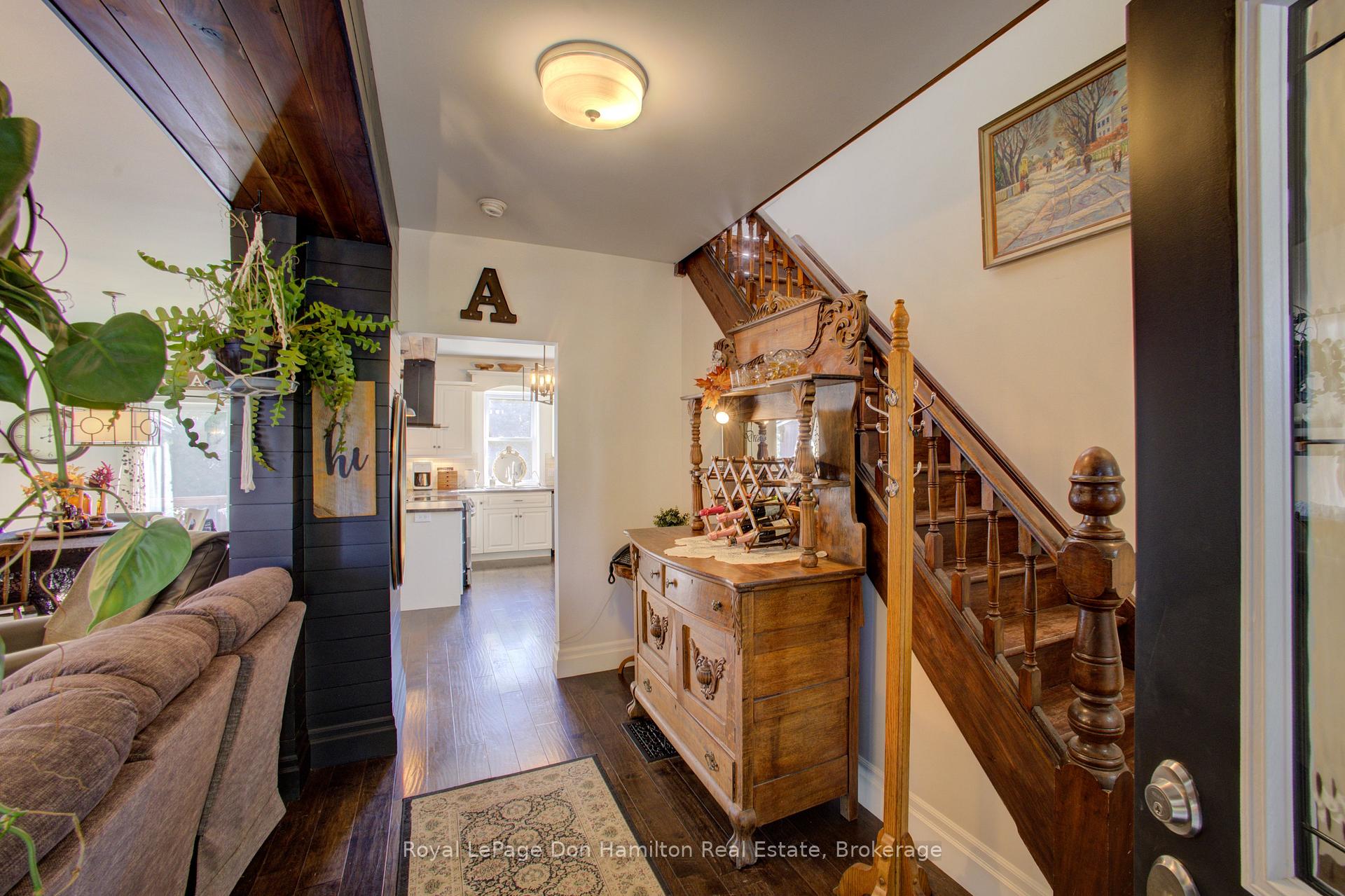 Photo 6 of 207 King Street, North Perth, Elma — HOMEH