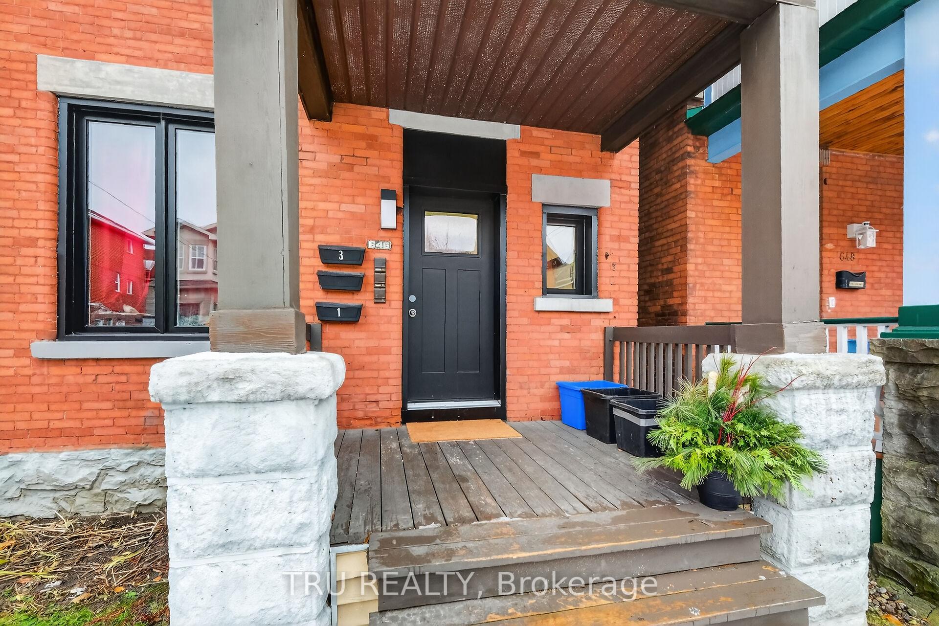 Photo 1 of Unit 2, 646 Gilmour Street, Ottawa, Ottawa Centre — HOMEH