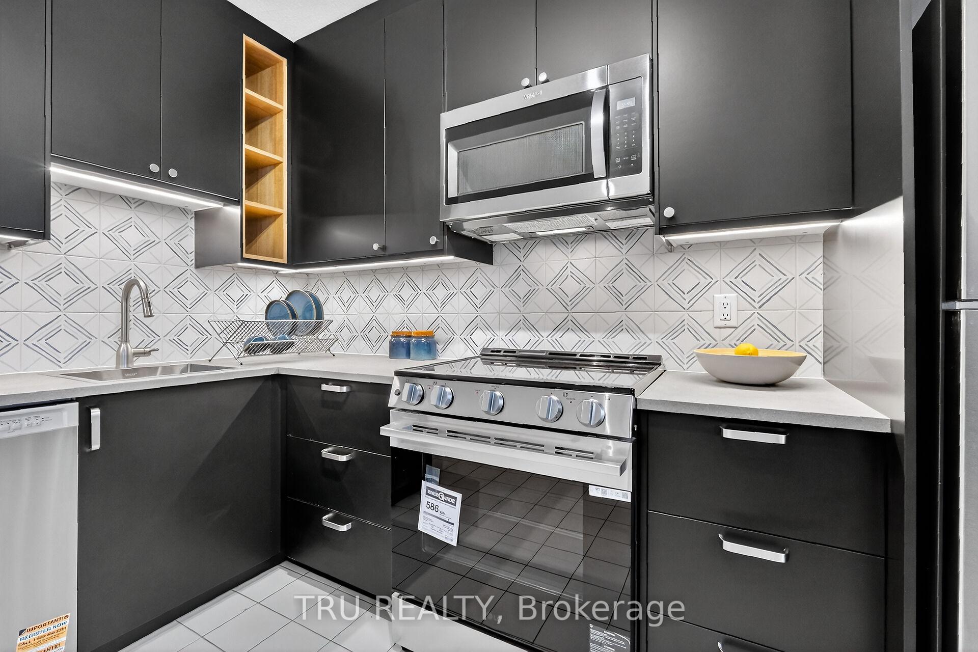 Photo 15 of Unit 2, 646 Gilmour Street, Ottawa, Ottawa Centre — HOMEH
