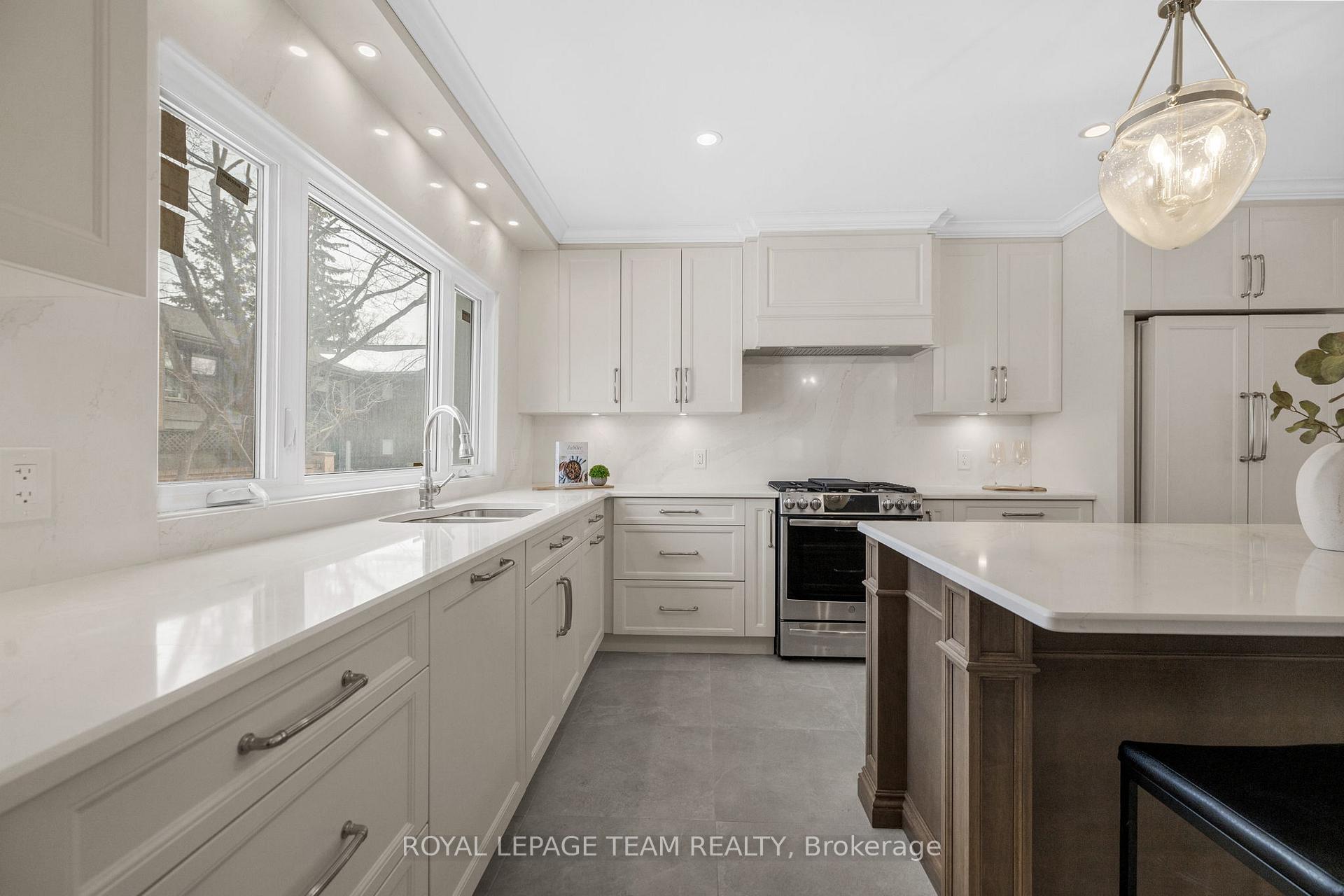 Photo 14 of 64 Dufferin Road, Ottawa, Lindenlea — HOMEH