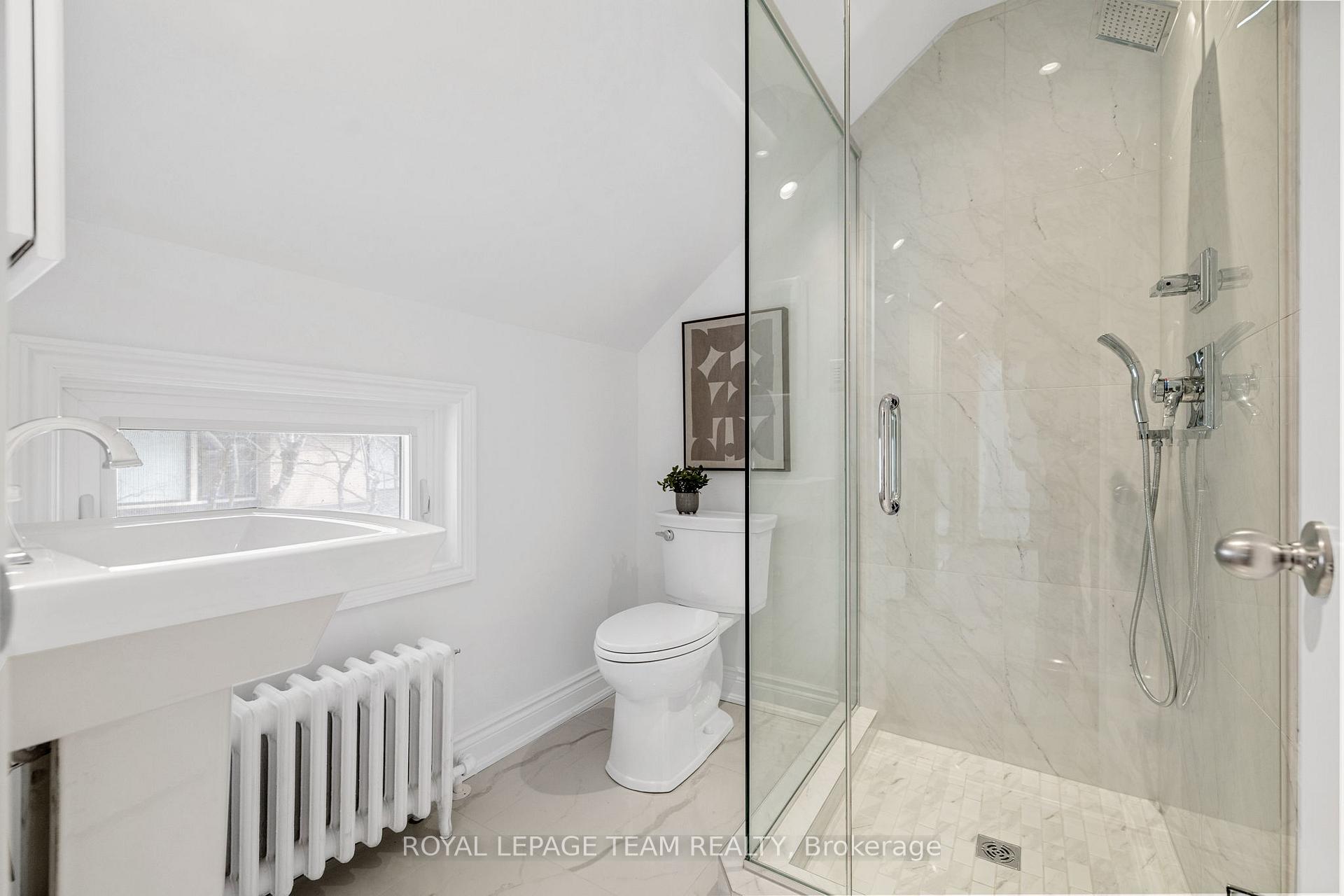 Photo 28 of 64 Dufferin Road, Ottawa, Lindenlea — HOMEH