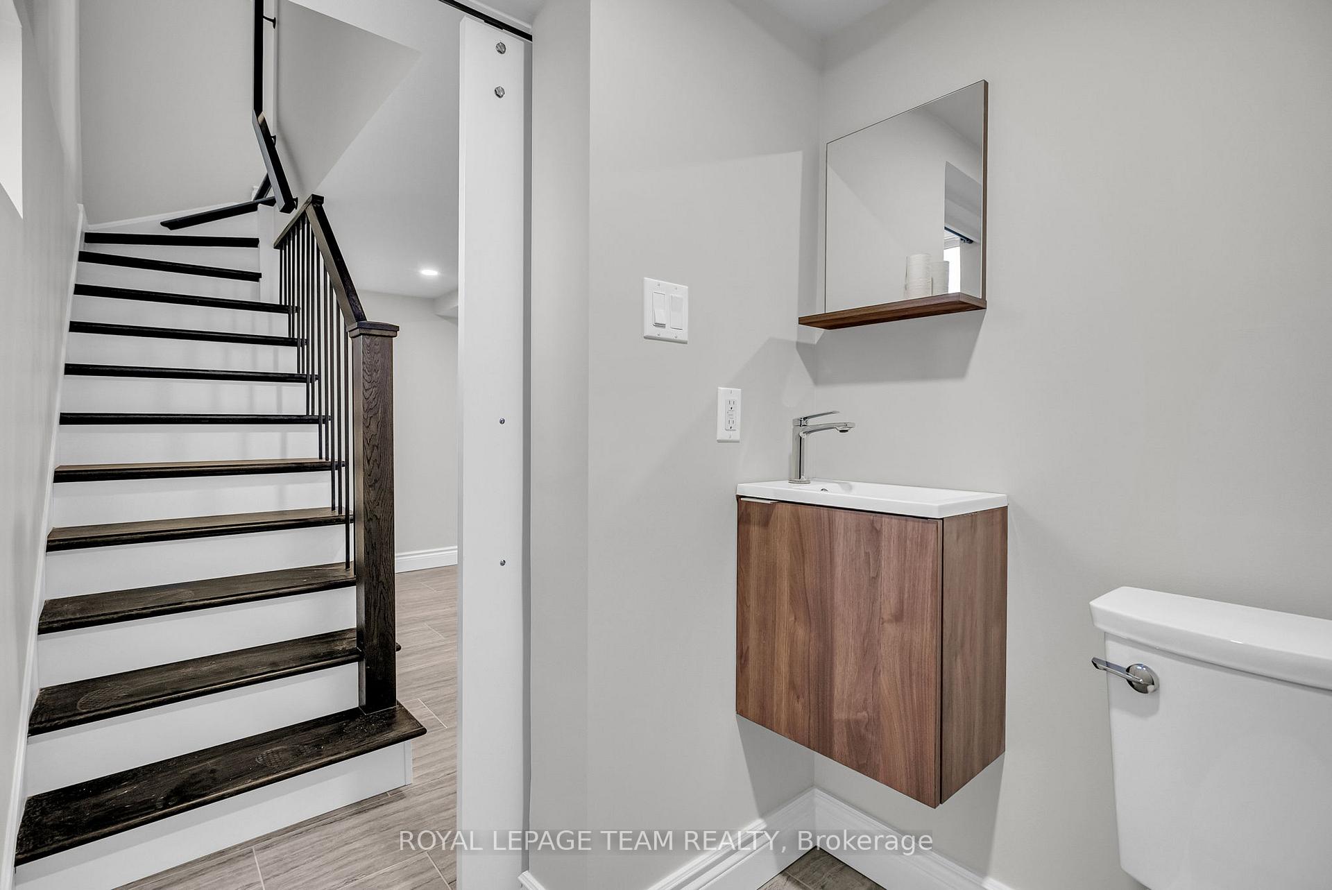 Photo 38 of 64 Dufferin Road, Ottawa, Lindenlea — HOMEH