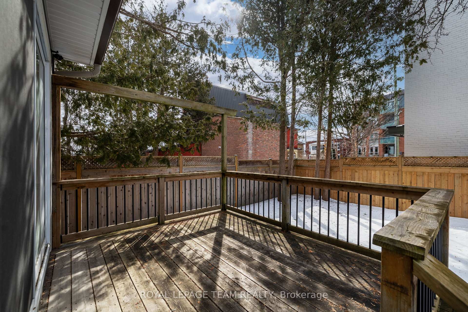 Photo 41 of 64 Dufferin Road, Ottawa, Lindenlea — HOMEH
