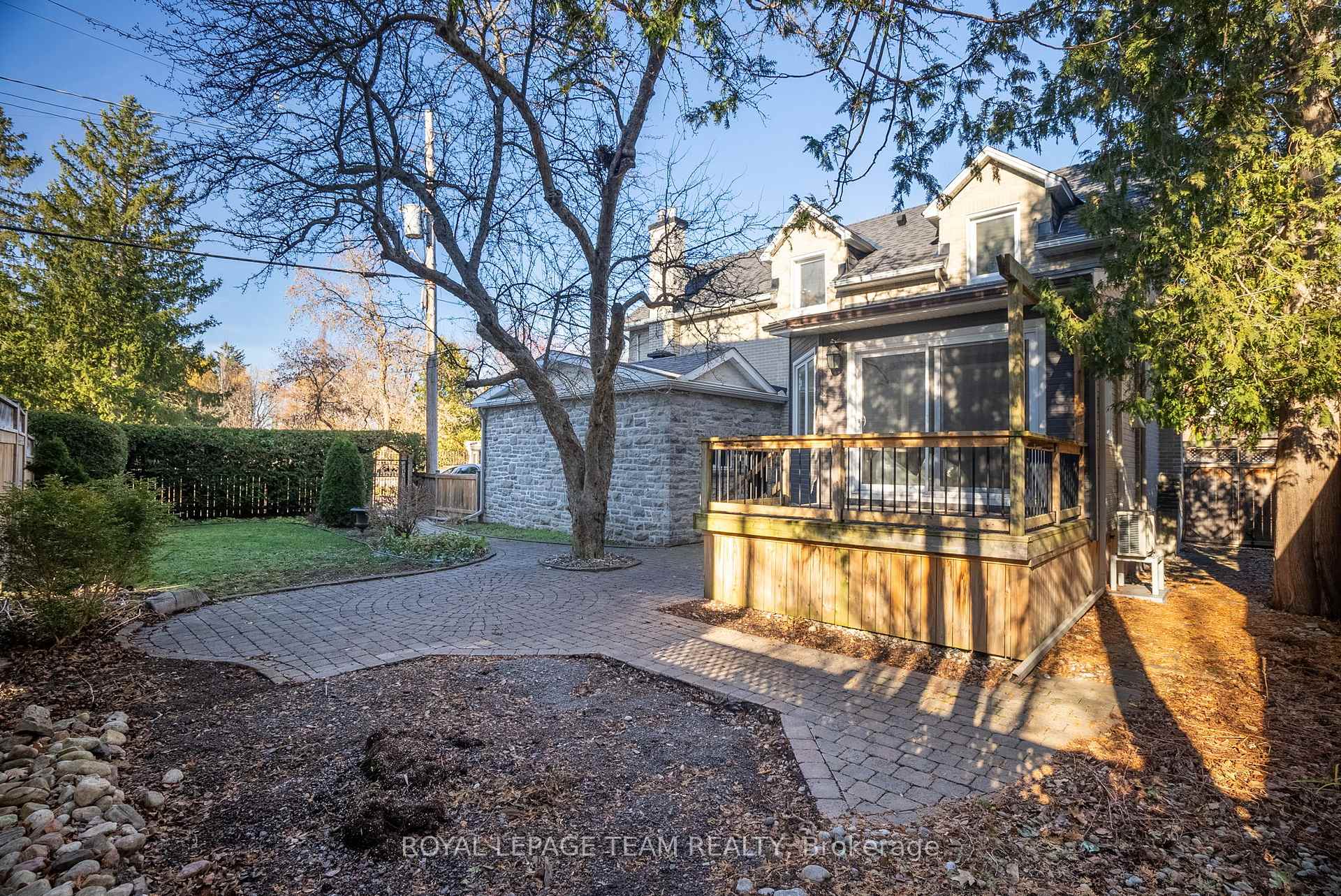 Photo 43 of 64 Dufferin Road, Ottawa, Lindenlea — HOMEH