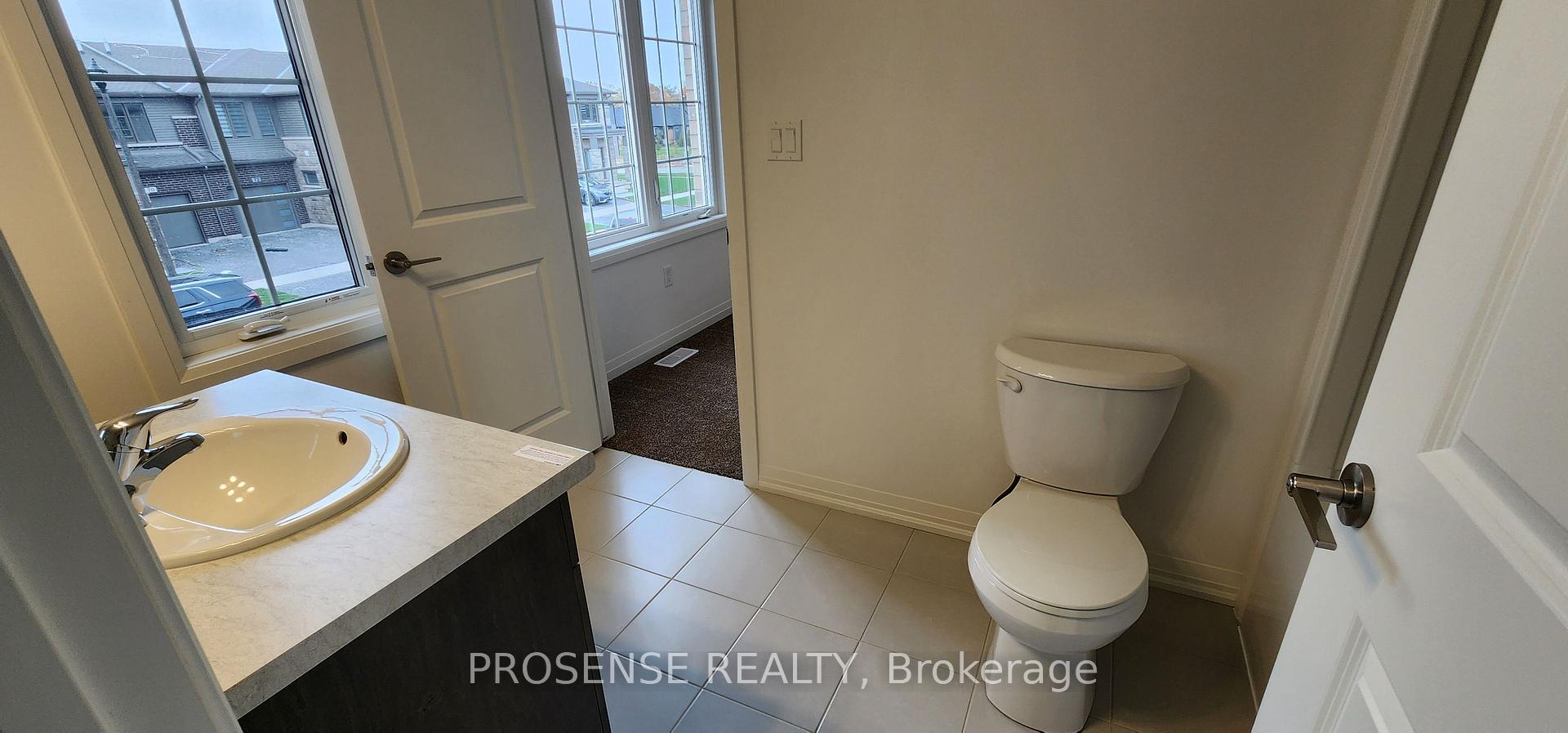 Photo 20 of 41 Samuel Avenue, Pelham, Fonthill — HOMEH