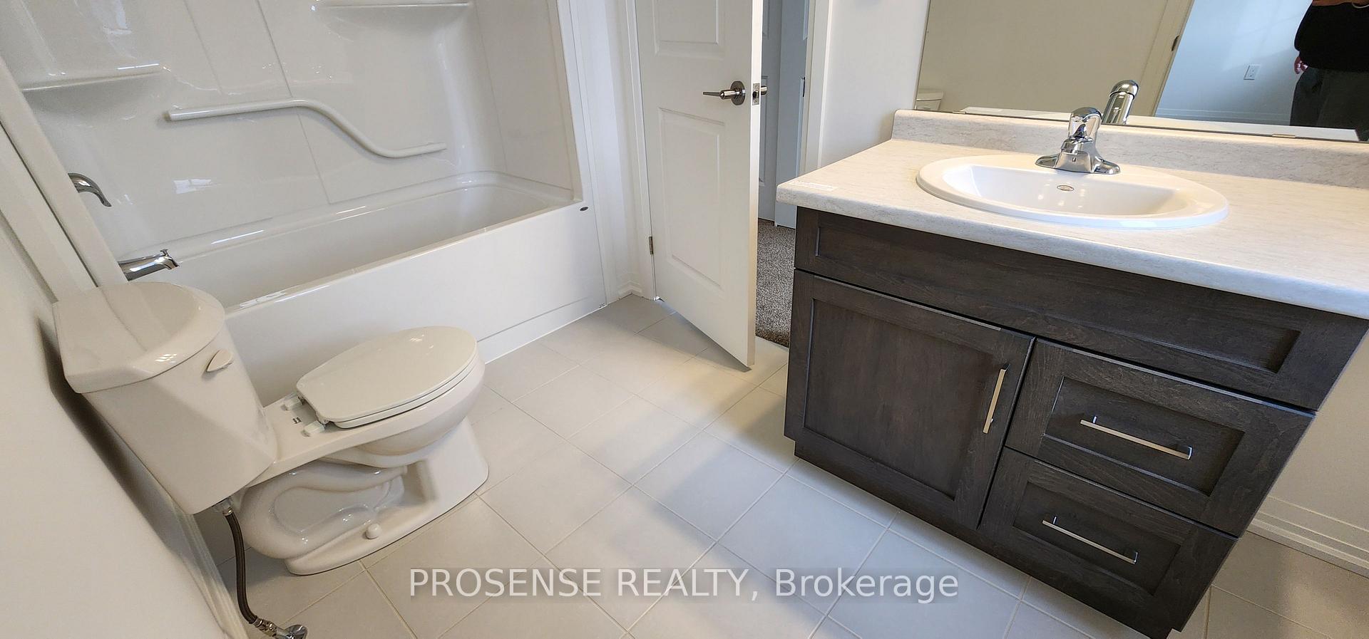 Photo 21 of 41 Samuel Avenue, Pelham, Fonthill — HOMEH