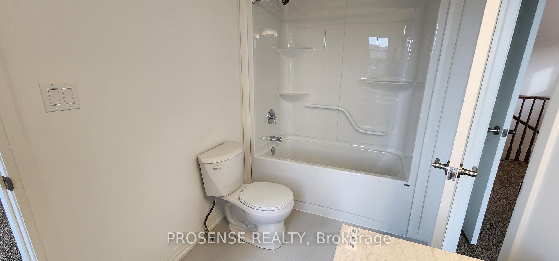 Photo 22 of 41 Samuel Avenue, Pelham, Fonthill — HOMEH