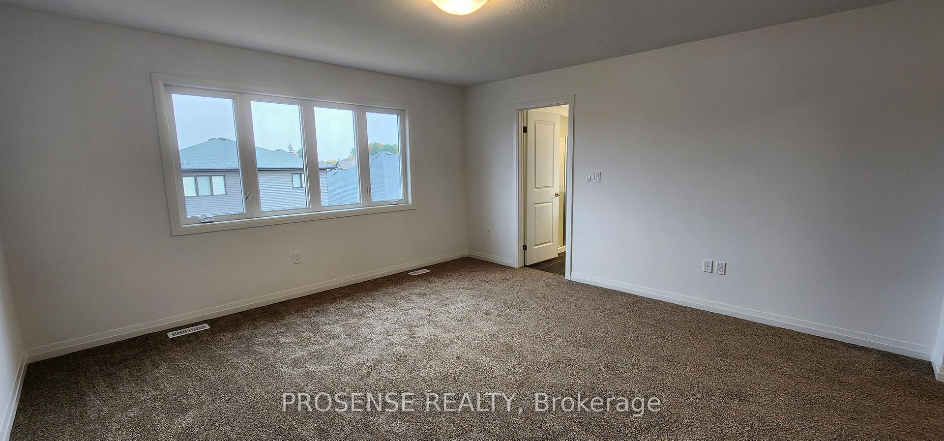 Photo 33 of 41 Samuel Avenue, Pelham, Fonthill — HOMEH