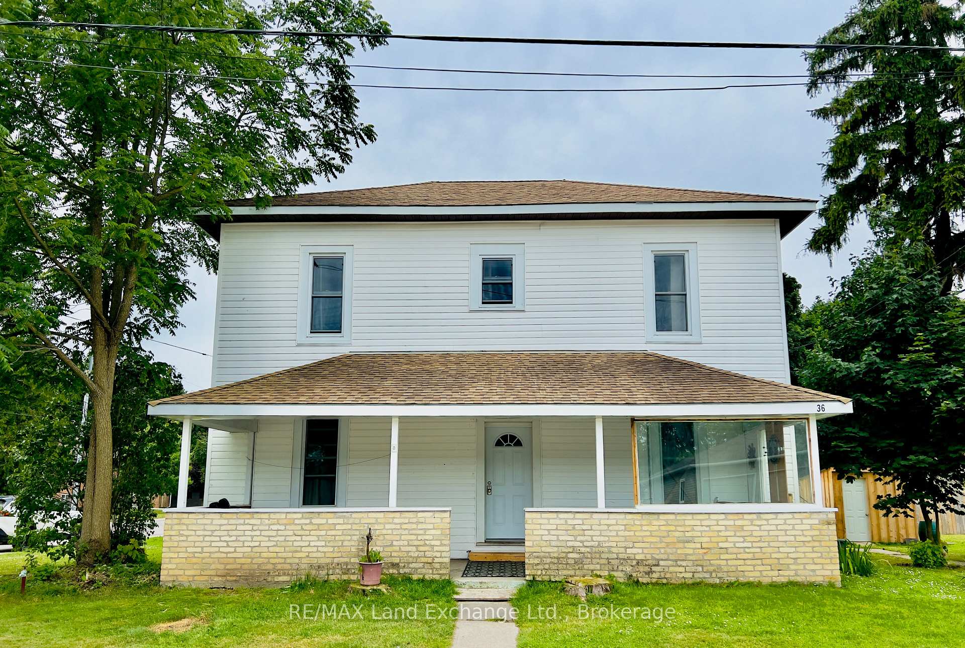 Photo 1 of 36 Alfred Street W, North Huron, Wingham — HOMEH