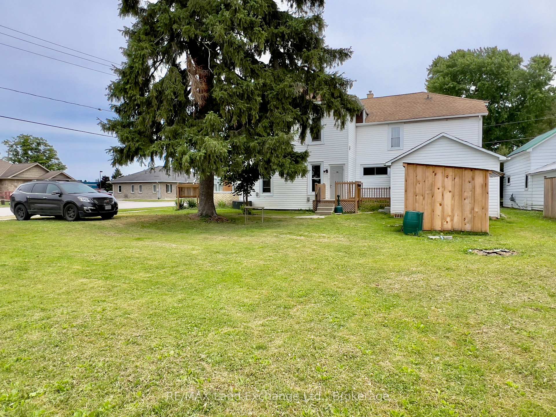 Photo 5 of 36 Alfred Street W, North Huron, Wingham — HOMEH