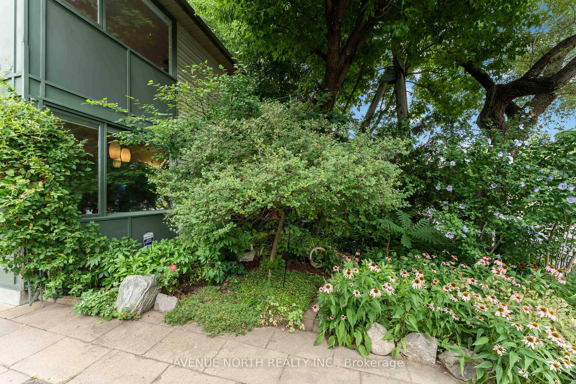 Photo 5 of 195 Presland Road, Ottawa, Overbrook/Castle Heights — HOMEH