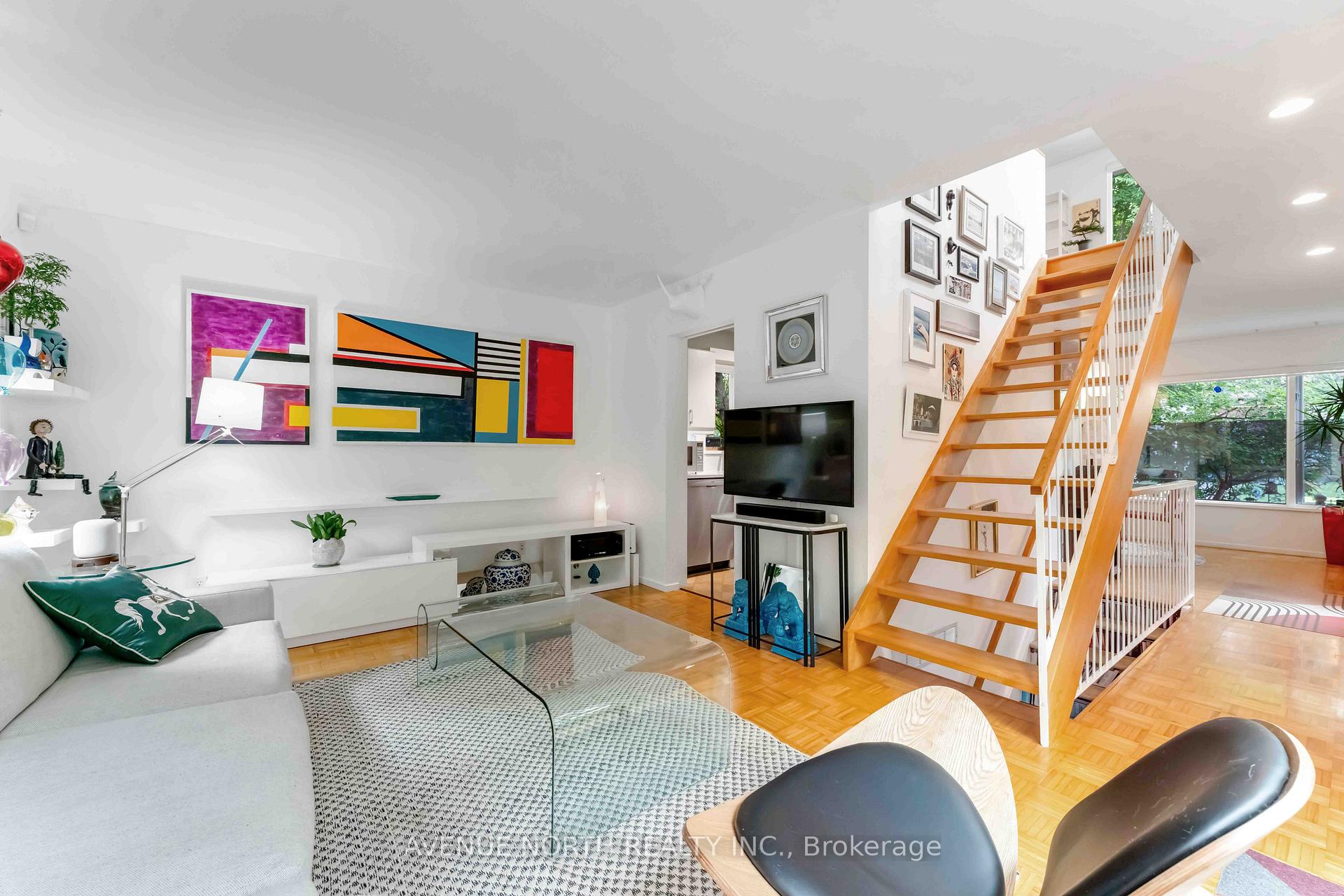 Photo 10 of 195 Presland Road, Ottawa, Overbrook/Castle Heights — HOMEH