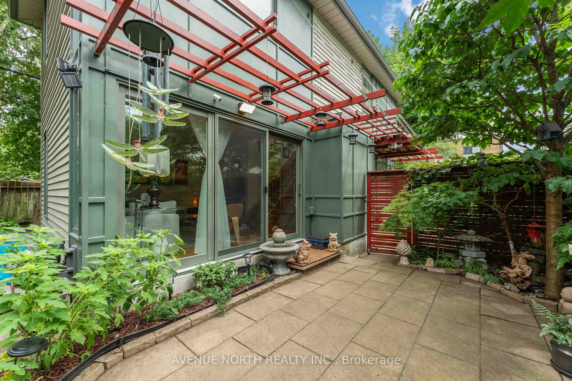 Photo 37 of 195 Presland Road, Ottawa, Overbrook/Castle Heights — HOMEH