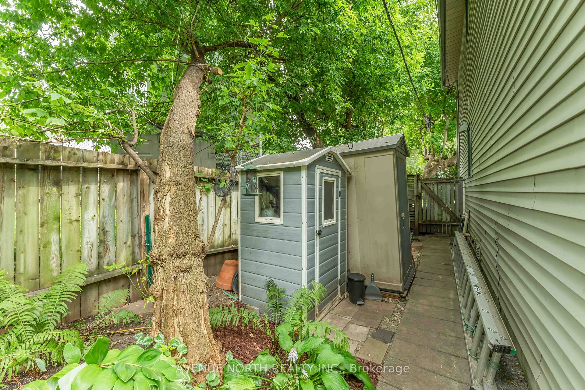 Photo 43 of 195 Presland Road, Ottawa, Overbrook/Castle Heights — HOMEH