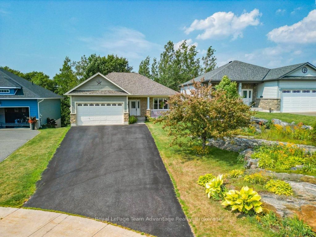 Photo 3 of 9 Avery Court, Parry Sound — HOMEH