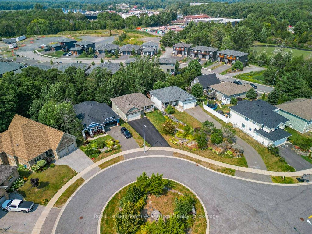 Photo 40 of 9 Avery Court, Parry Sound — HOMEH