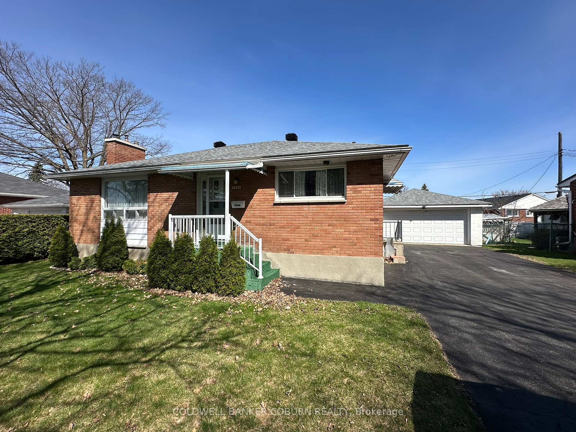 Photo 1 of 2401 Drury Lane, Ottawa, Parkway Park — HOMEH