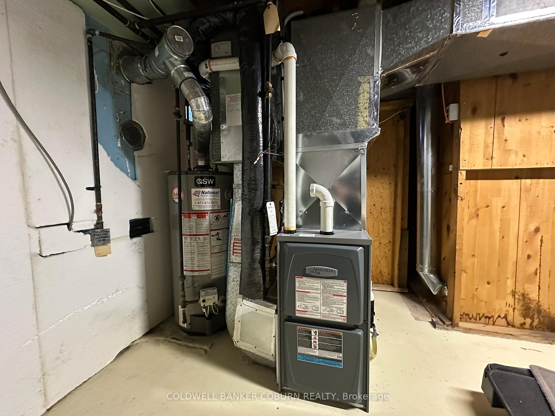 Photo 19 of 2401 Drury Lane, Ottawa, Parkway Park — HOMEH