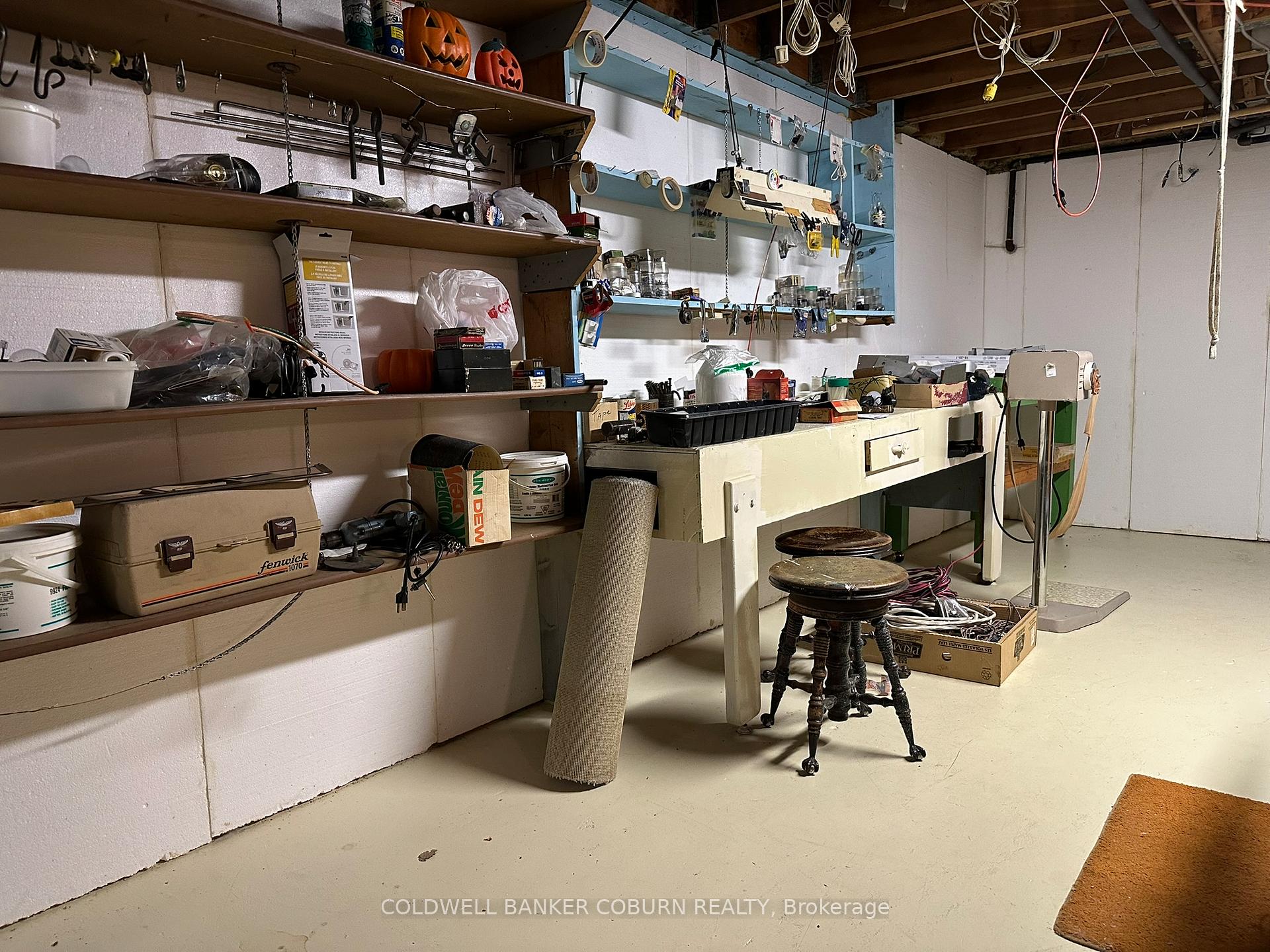Photo 20 of 2401 Drury Lane, Ottawa, Parkway Park — HOMEH