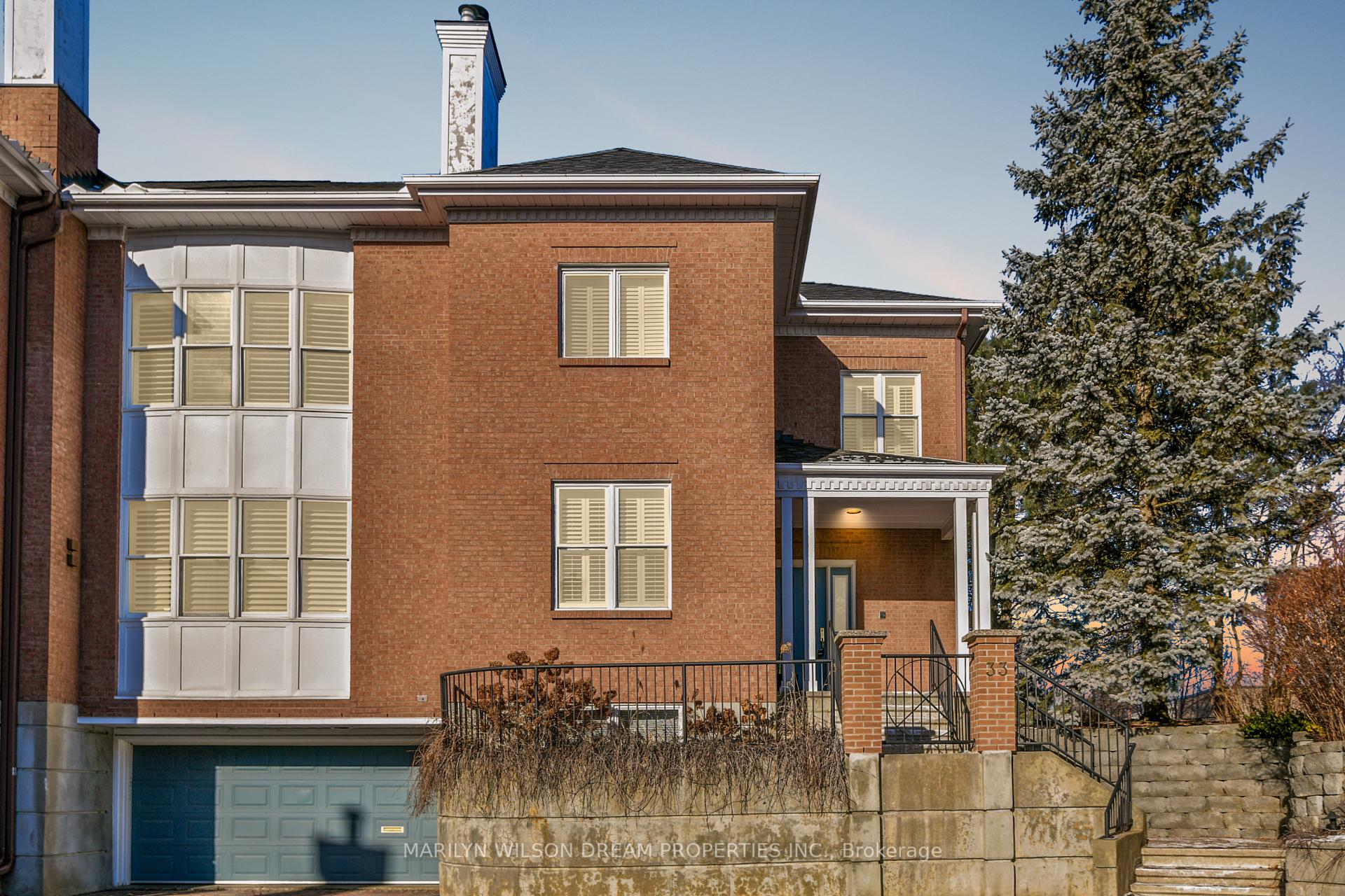 Front of 33 Durham