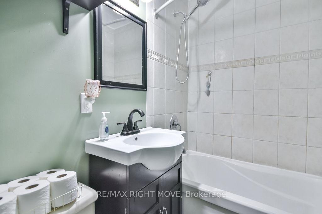 Photo 19 of 320 Hilda Street, Orillia — HOMEH