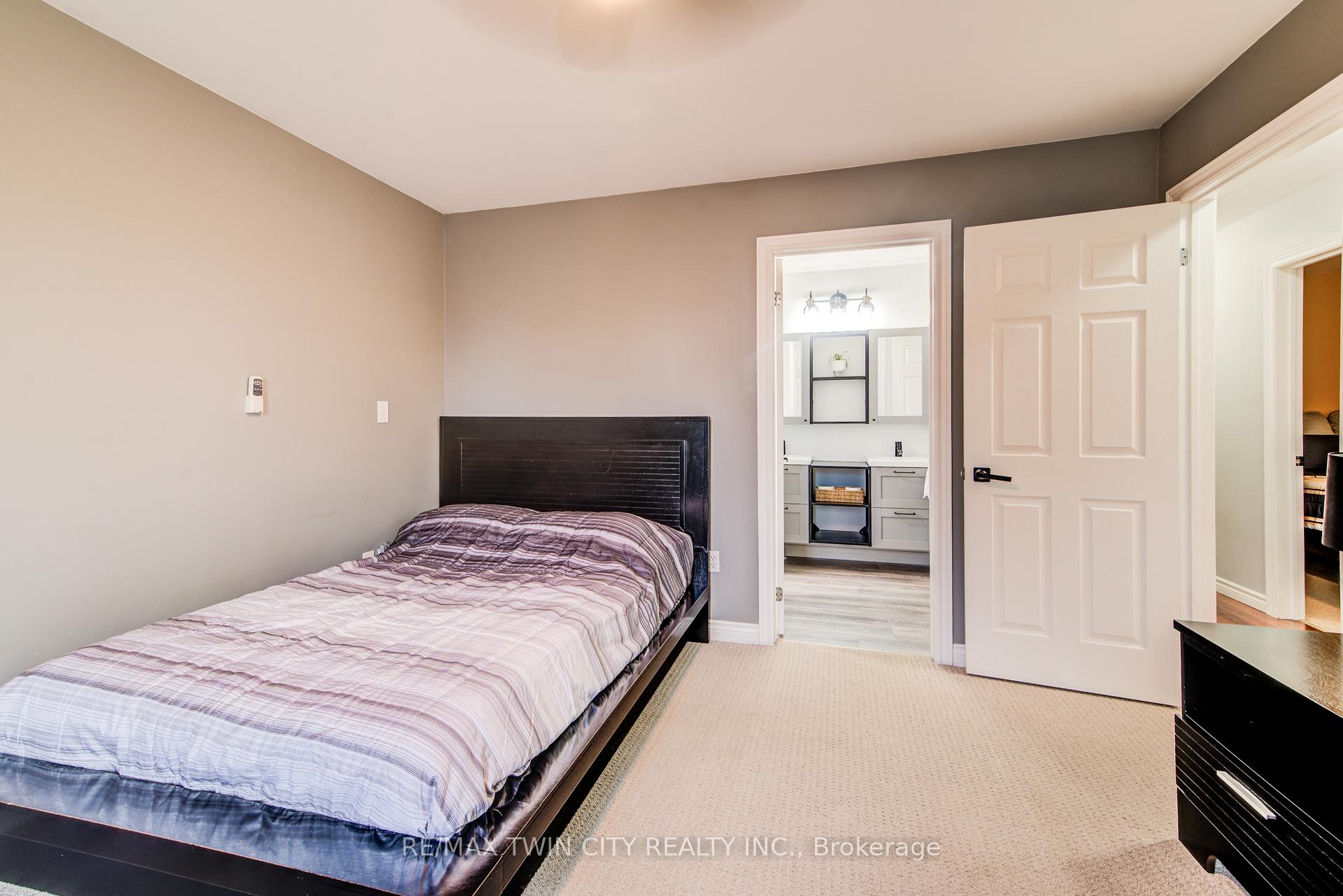 Photo 24 of 500 Boyne Avenue, North Perth, Listowel — HOMEH