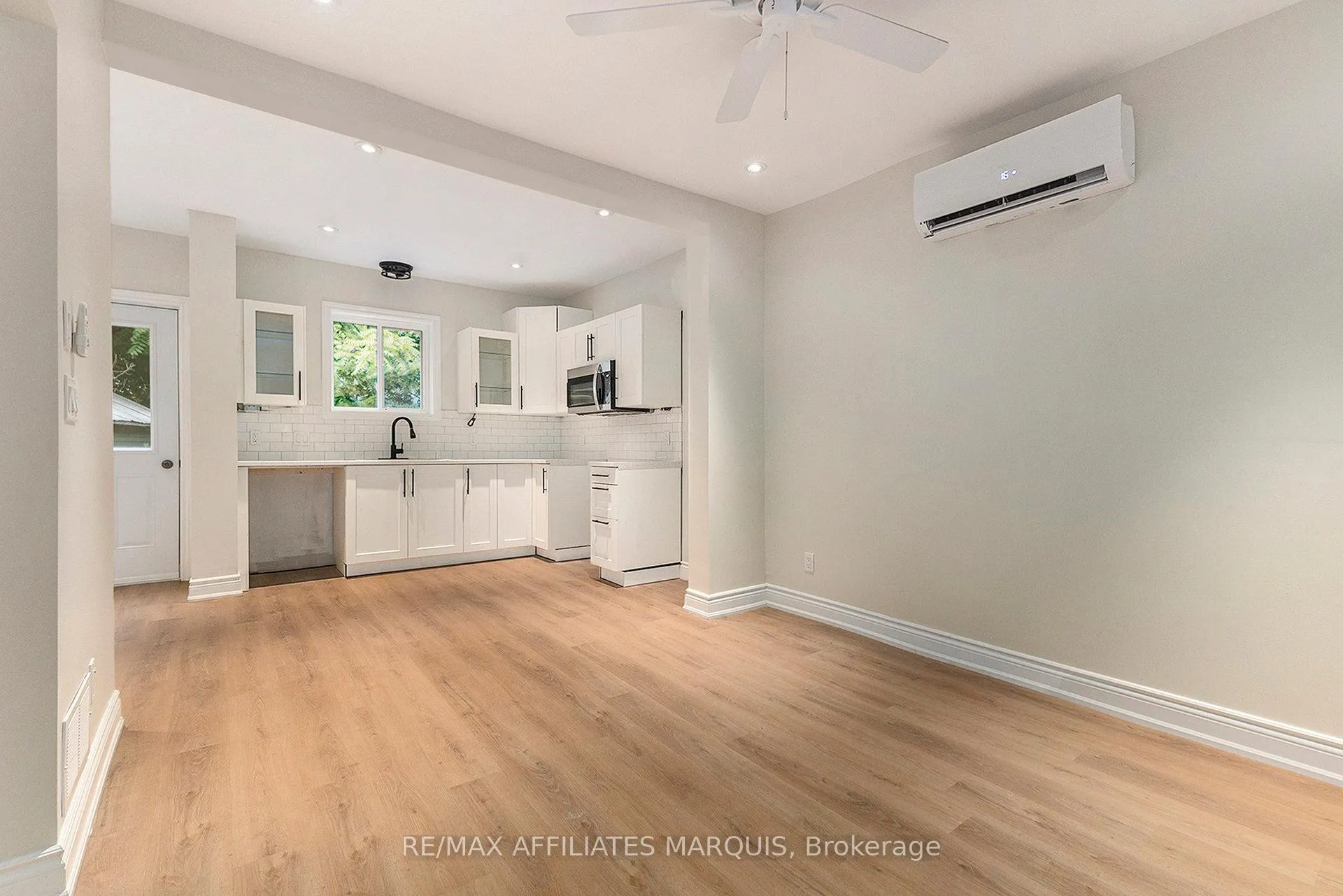 Photo 13 of 32 D'arcy Street, Perth — HOMEH