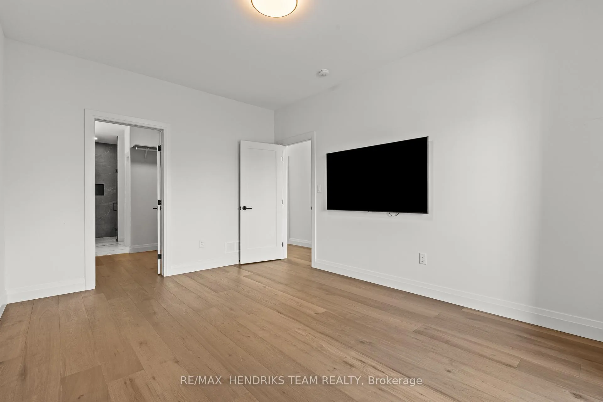 Photo 25 of 102 Lametti Drive, Pelham, Fonthill — HOMEH