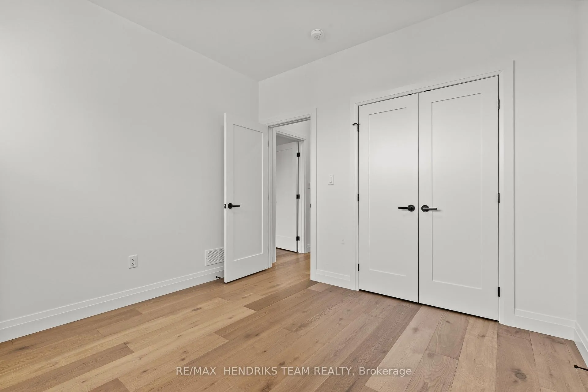 Photo 35 of 102 Lametti Drive, Pelham, Fonthill — HOMEH