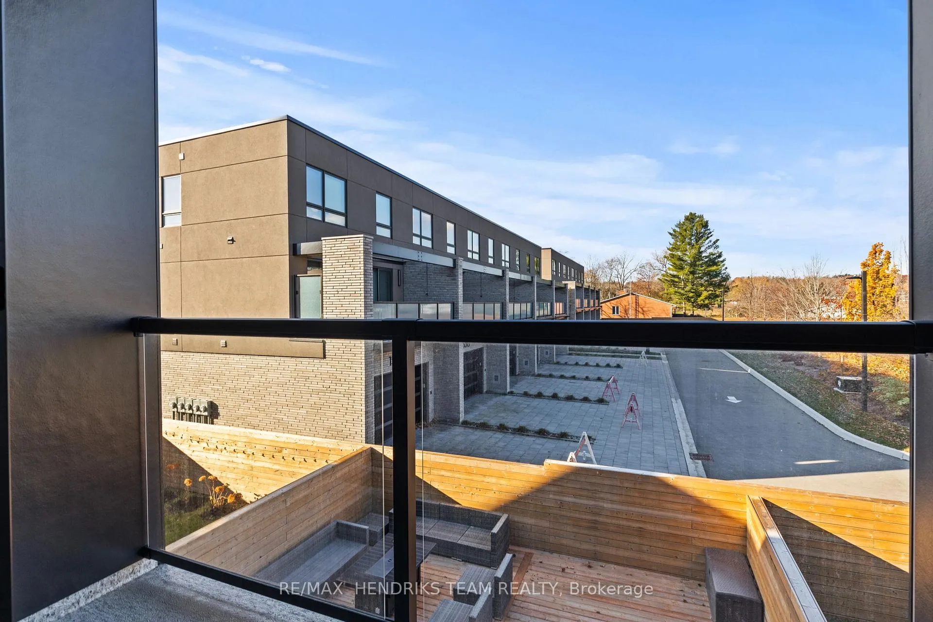 Photo 39 of 102 Lametti Drive, Pelham, Fonthill — HOMEH