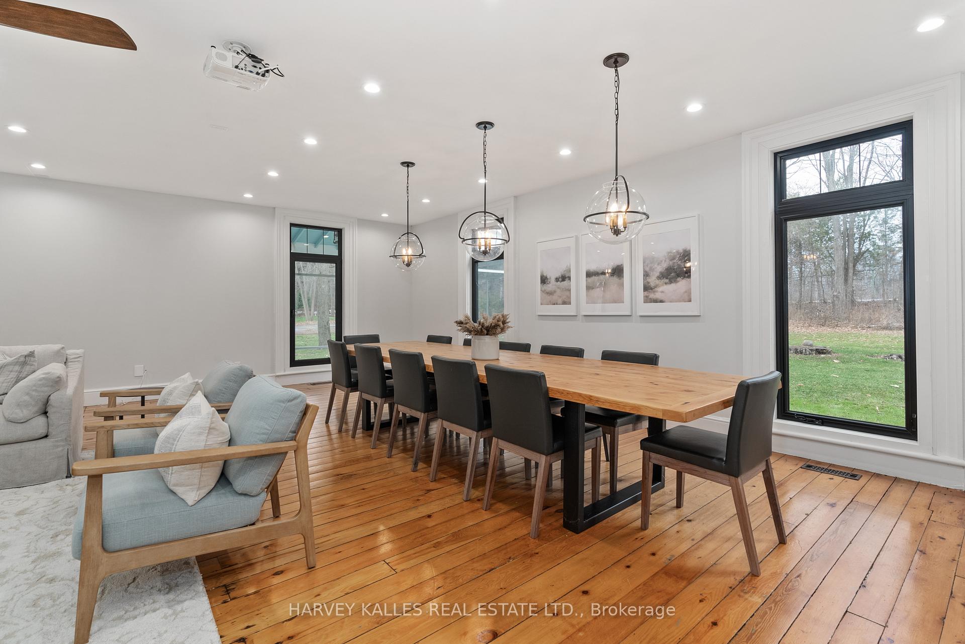 Photo 11 of 2 Black Forest Lane, Oro-Medonte, Shanty Bay — HOMEH