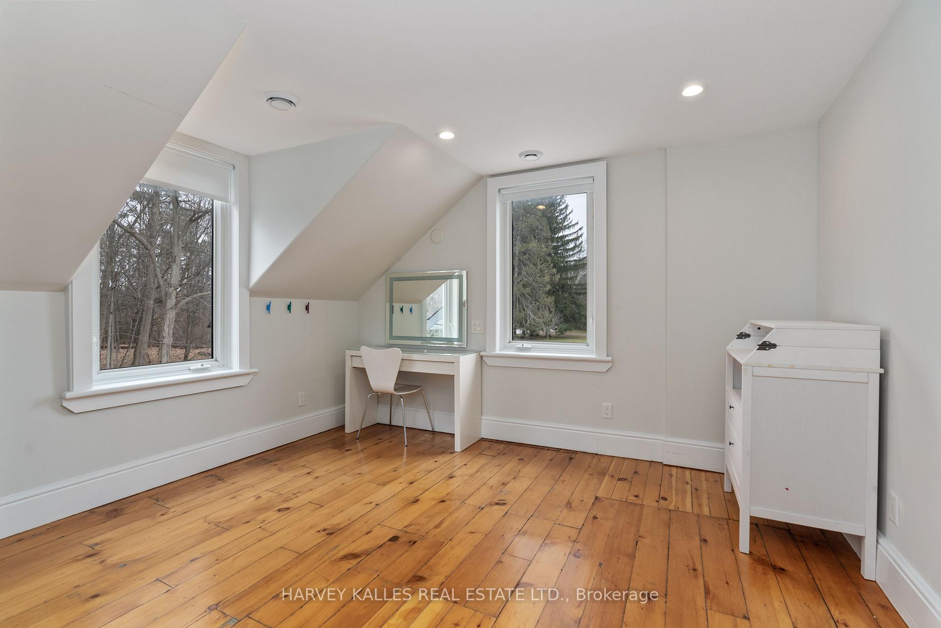 Photo 19 of 2 Black Forest Lane, Oro-Medonte, Shanty Bay — HOMEH