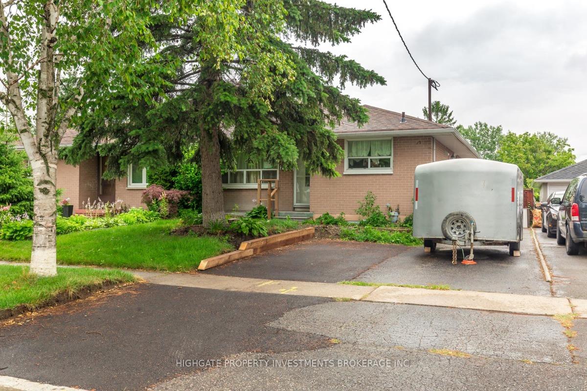 Photo 2 of Unit Lower, 265 Trent Street, Oshawa, McLaughlin — HOMEH