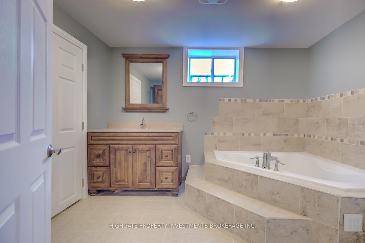 Photo 14 of Unit Lower, 265 Trent Street, Oshawa, McLaughlin — HOMEH