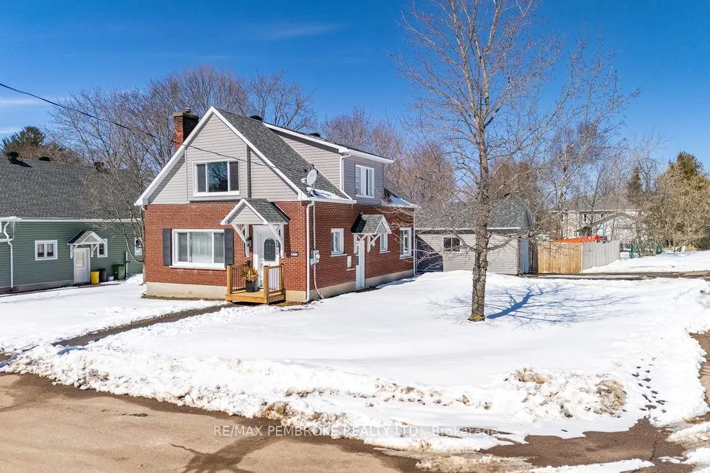 Photo 3 of 277 Dickson Street, Pembroke — HOMEH