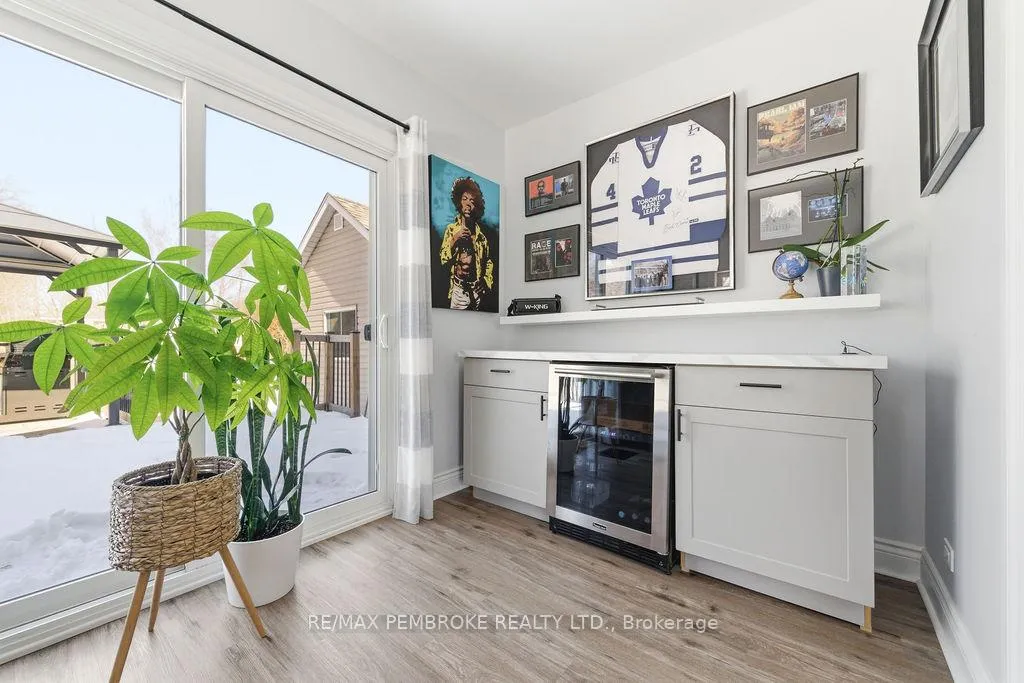 Photo 20 of 277 Dickson Street, Pembroke — HOMEH