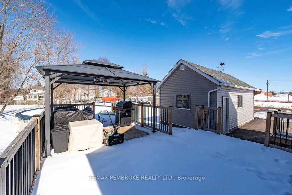 Photo 40 of 277 Dickson Street, Pembroke — HOMEH