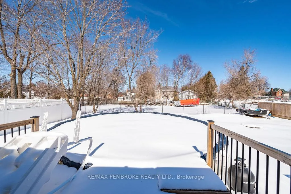 Photo 41 of 277 Dickson Street, Pembroke — HOMEH