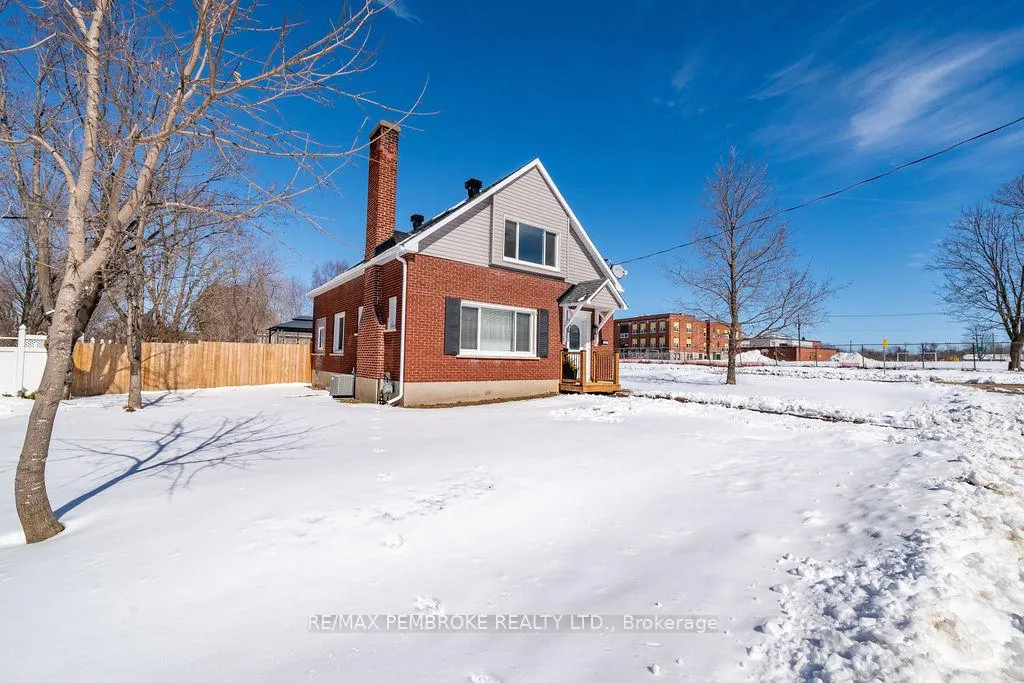 Photo 46 of 277 Dickson Street, Pembroke — HOMEH
