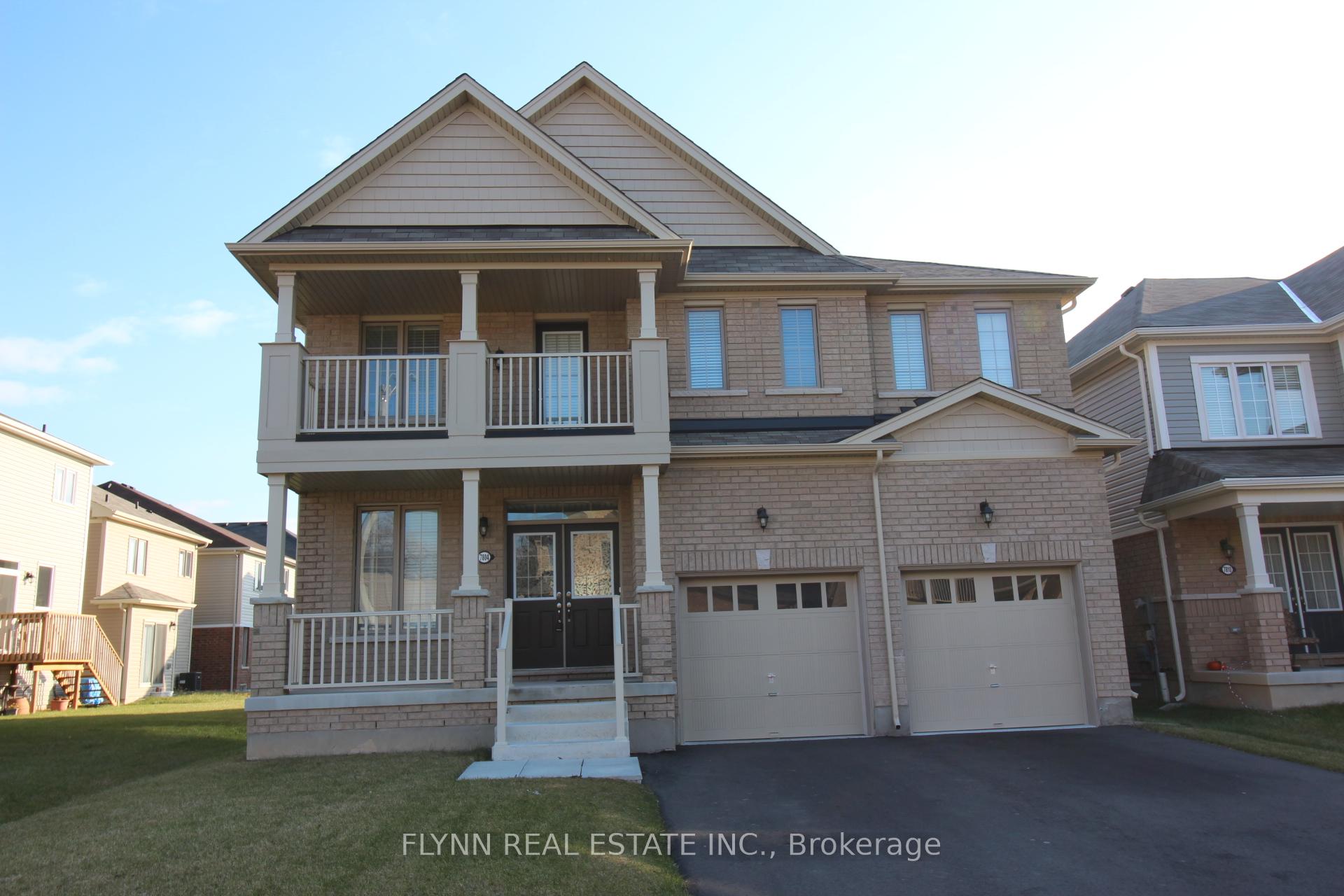 Photo 1 of 7804 Juneberry Drive, Niagara Falls, Brown — HOMEH